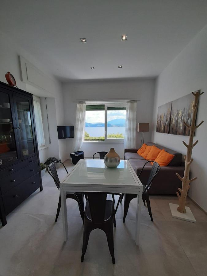 Bmp Apartment Gioiosa 2 Giardino Vista Lago Maggiore Бельджирате Экстерьер фото